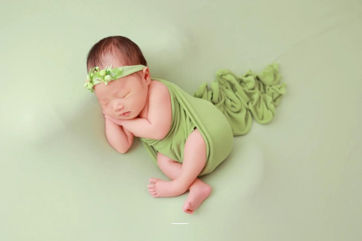 桐乡宝宝边吃边拉正常吗 桐乡宝宝边吃边拉正常吗